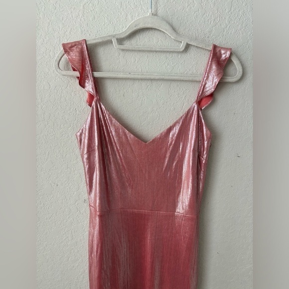 WAYF Mina Metallic Ruffle strap gown Size Small - Picture 6 of 11